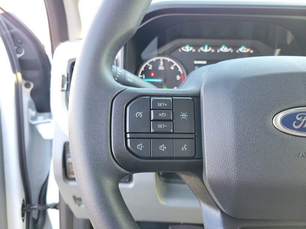 New 2025 Ford F450 XL w/ XL Chrome Package image 21