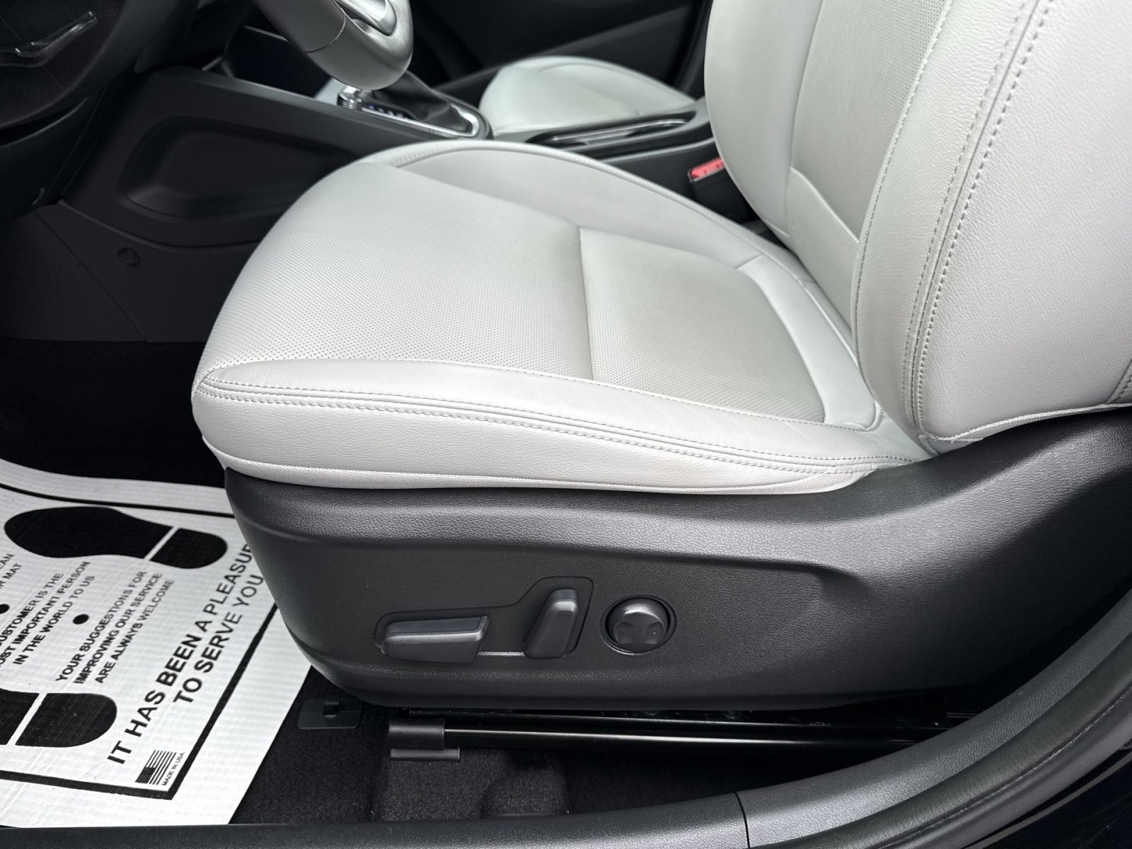 Certified 2023 Hyundai Kona Limited image 14