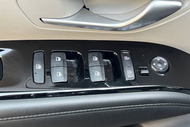 Used 2023 Hyundai Tucson Limited AWD/4WD image 15
