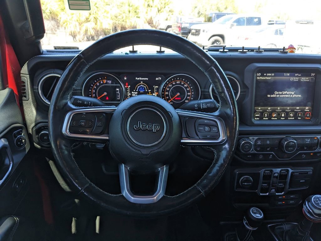 Used 2019 Jeep Wrangler Unlimited Sahara w/ Dual Top Group AWD/4WD image 12