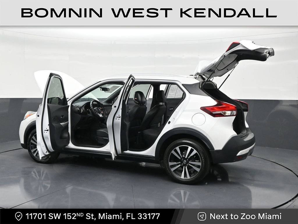 Used 2019 Nissan Kicks SR w/ SR Premium Package image 31