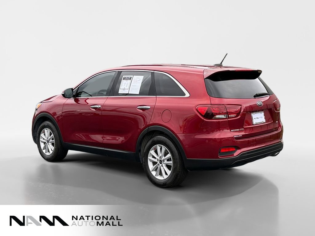 Used 2019 Kia Sorento LX image 3