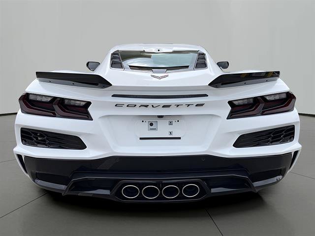 Used 2026 Chevrolet Corvette Z06 RWD image 4