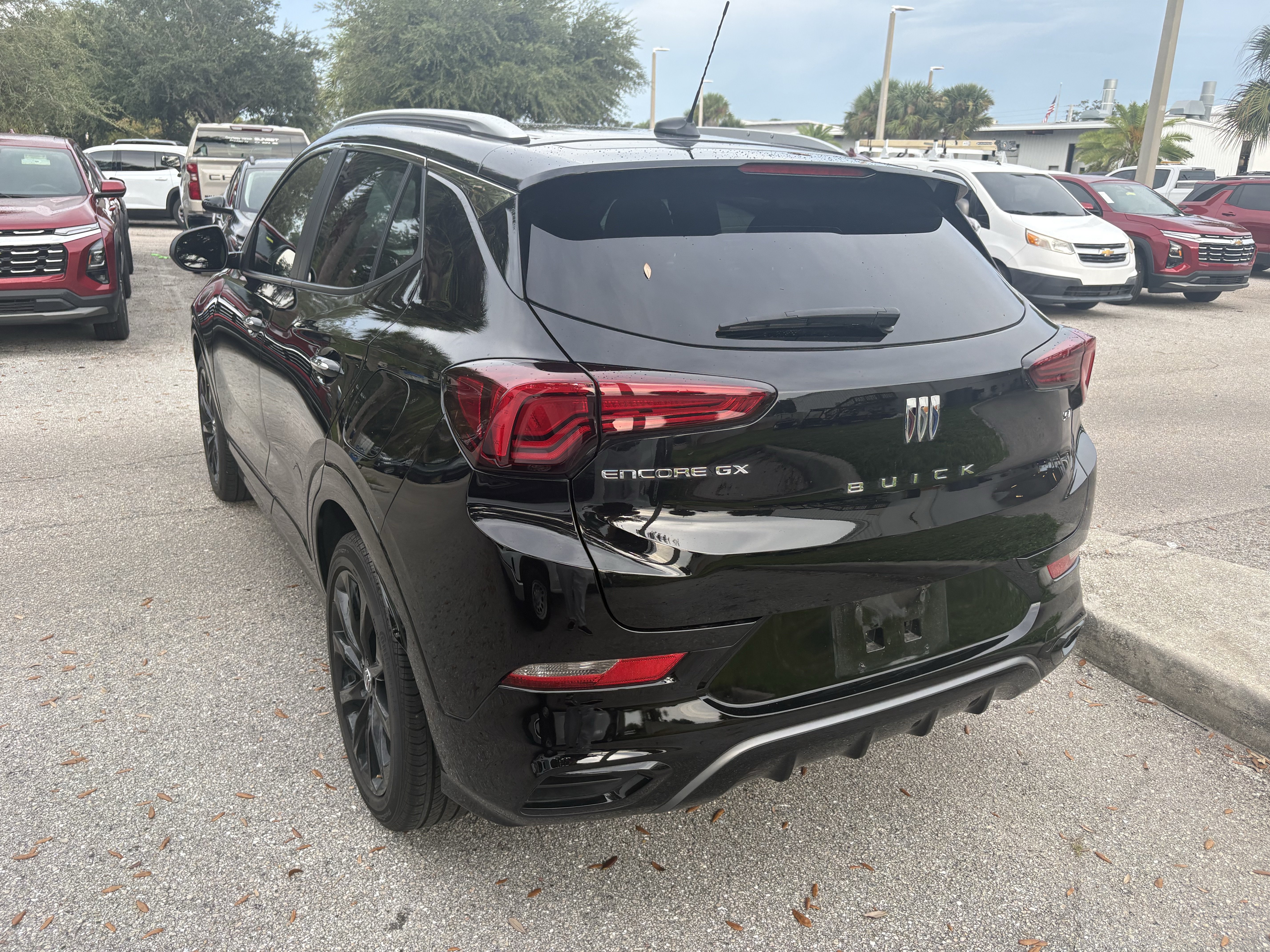 Certified 2024 Buick Encore GX Sport Touring w/ Experience Buick Package FWD image 5