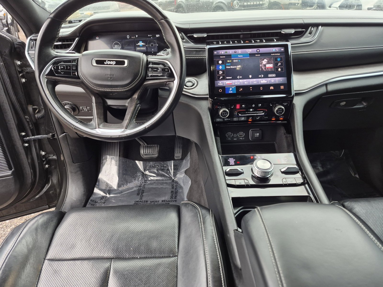 Used 2022 Jeep Grand Cherokee L Overland w/ Luxury Tech Group IV image 18