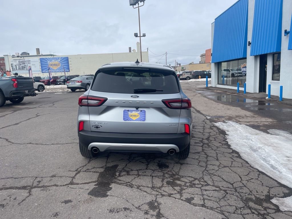 Used 2024 Ford Escape Active image 6
