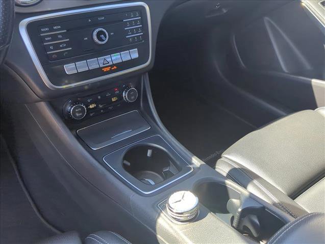 Used 2018 Mercedes-Benz CLA 250 image 14