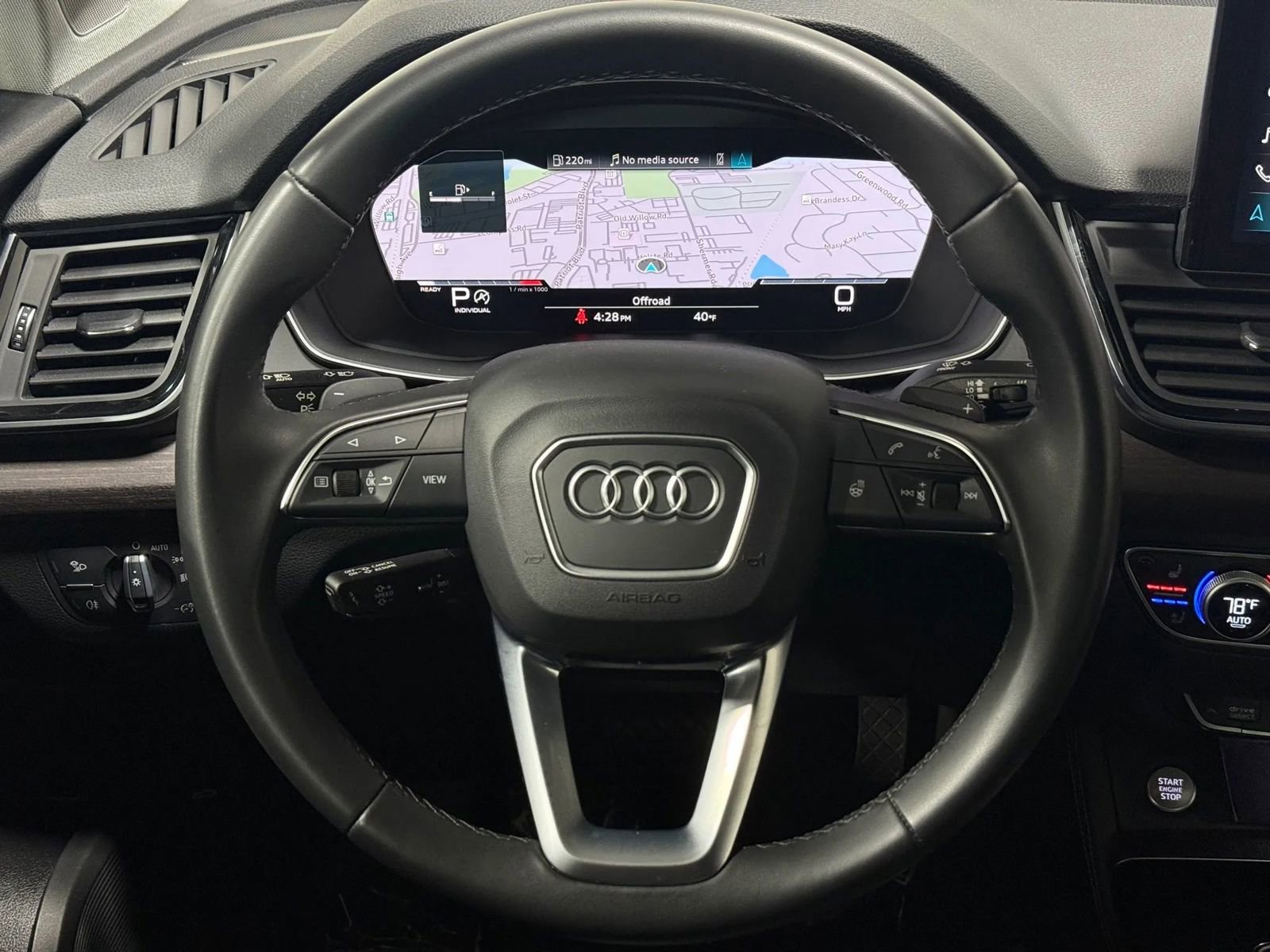 Used 2022 Audi Q5 2.0T Prestige w/ Prestige Package image 27