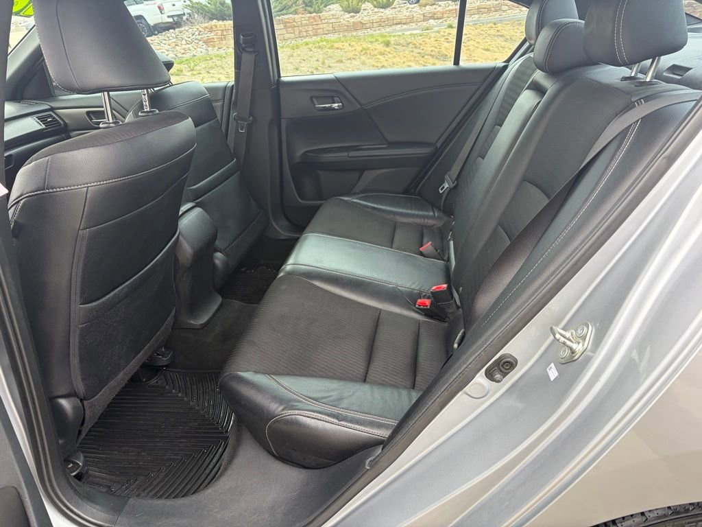 Used 2016 Honda Accord Sport image 16
