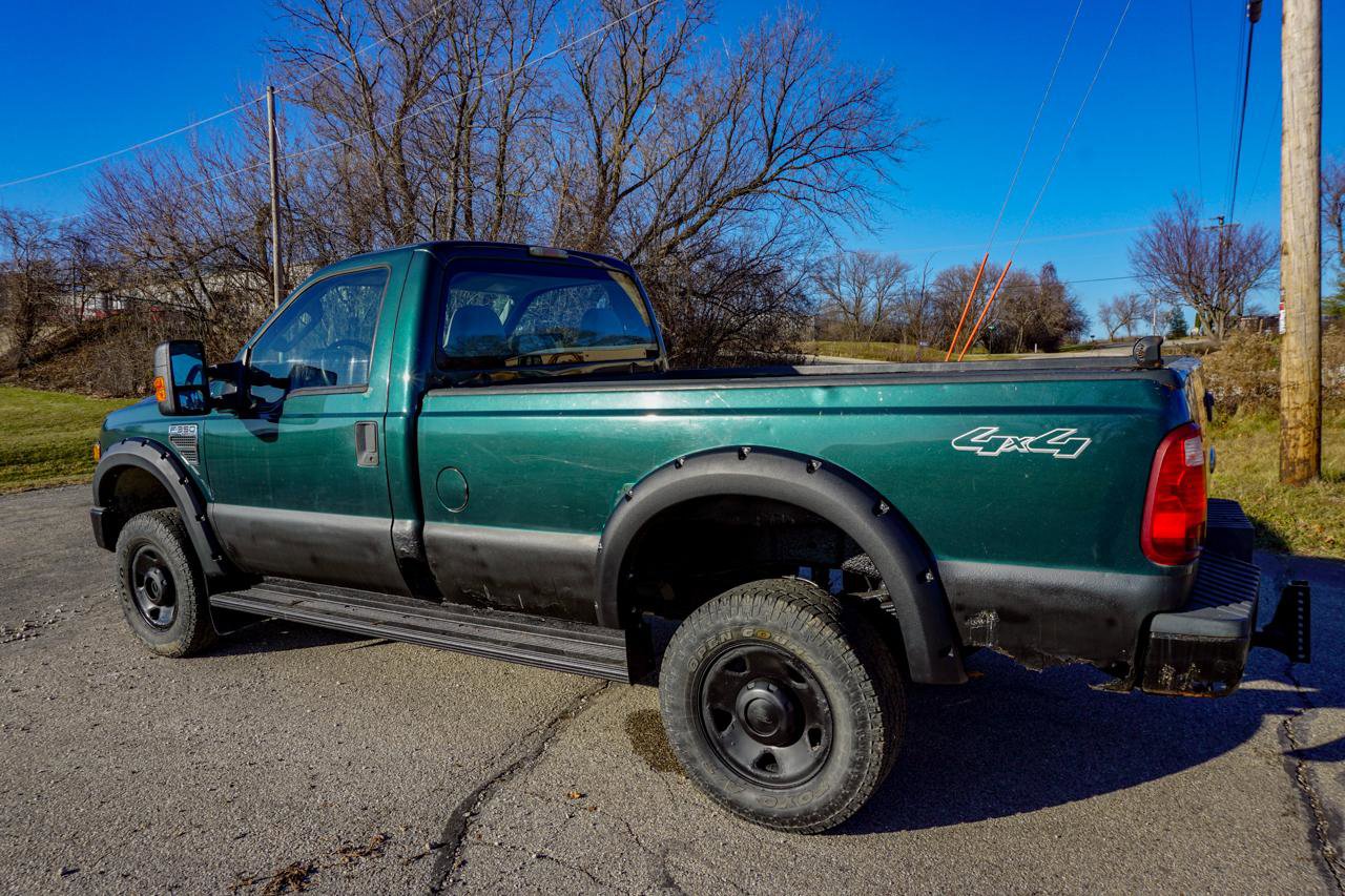 Used 2008 Ford F350 XLT image 4