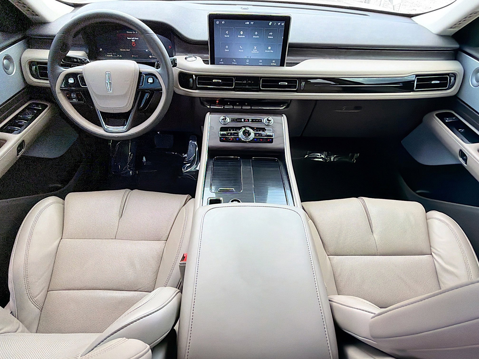 Used 2024 Lincoln Aviator Reserve w/ Equipment Group 201A RWD image 15