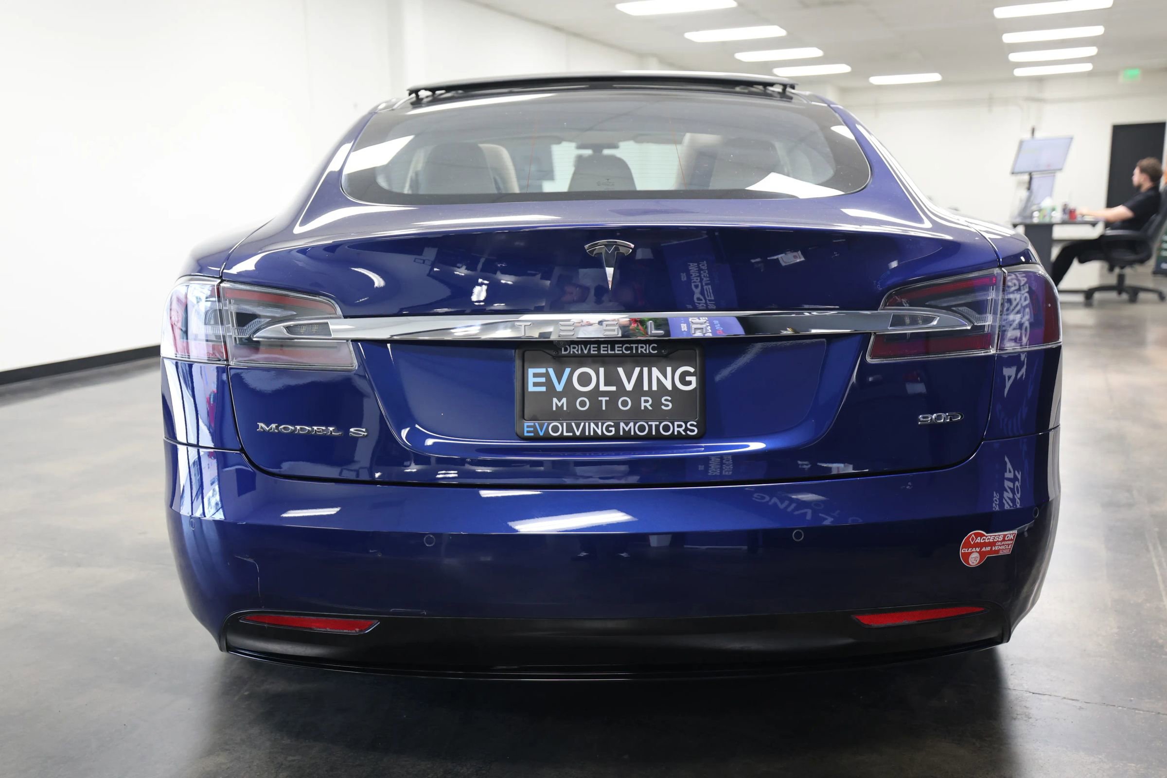 Used 2016 Tesla Model S 90D AWD/4WD image 8