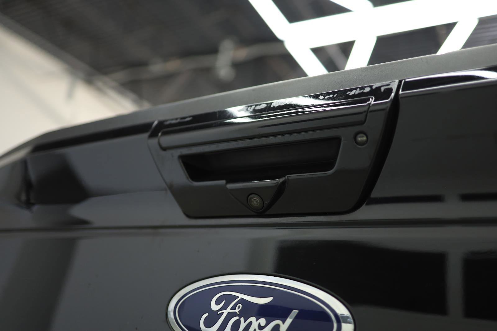 Used 2020 Ford F150 Lariat w/ Equipment Group 502A Luxury image 10