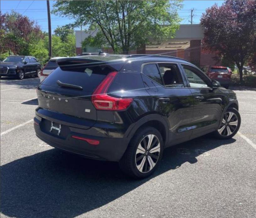Used 2023 Volvo XC40 Recharge Plus AWD/4WD image 14