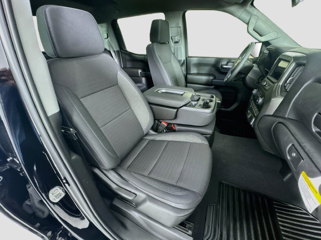 New 2026 Chevrolet Silverado 1500 Custom RWD image 28