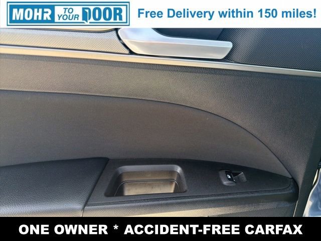 Used 2019 Ford Fusion SE image 30