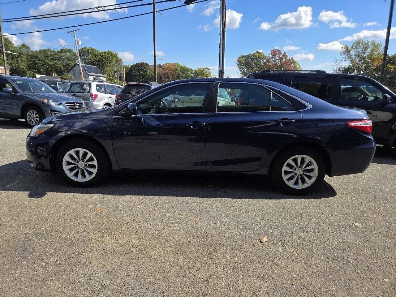 Used 2015 Toyota Camry LE FWD image 20