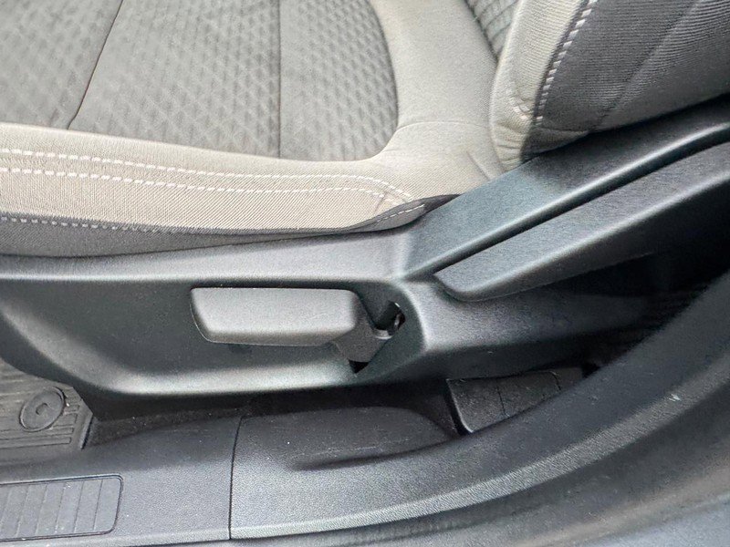 Used 2022 Ford Escape SE AWD/4WD image 16