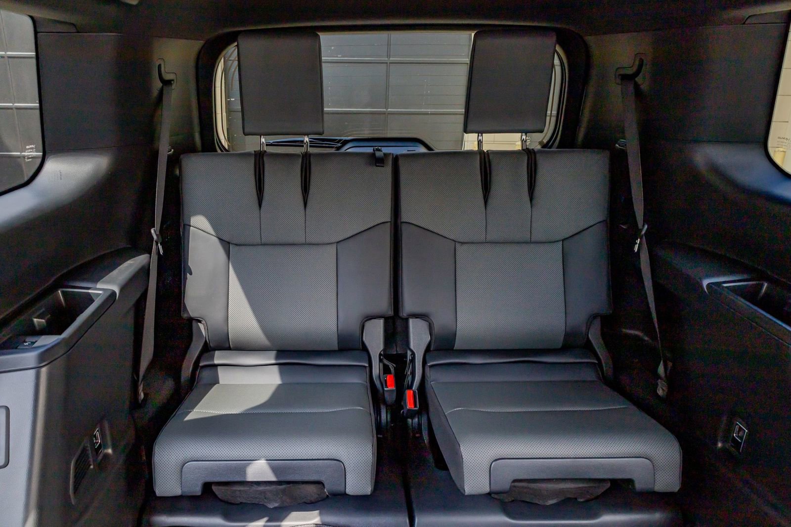 Used 2026 Lexus GX 550 w/ Cold Area Package AWD/4WD image 33