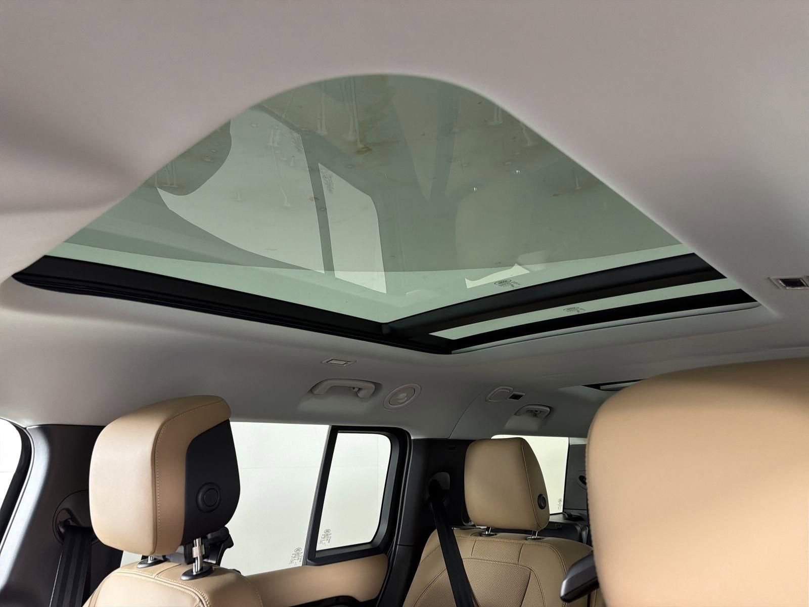 New 2026 Land Rover Defender 130 S image 9