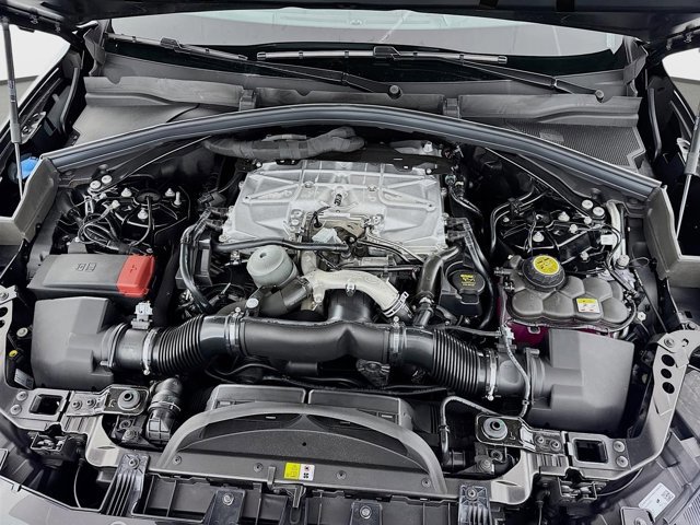 New 2026 Jaguar F-PACE SVR image 32