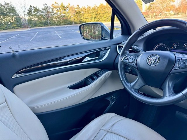 Used 2020 Buick Enclave Essence w/ Sound and Sites Package image 22