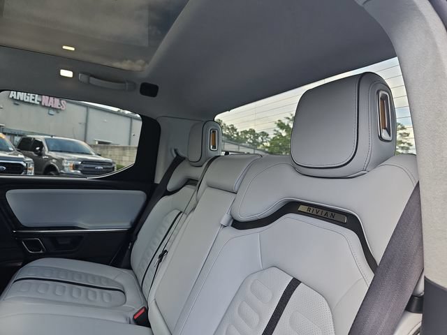 Used 2022 Rivian R1T Adventure AWD/4WD image 14