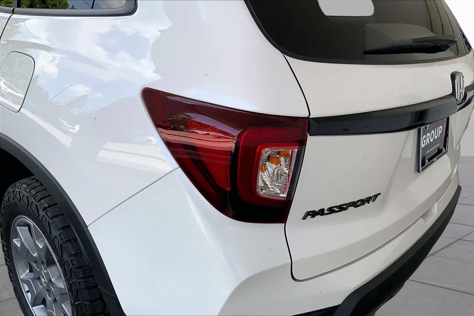 Used 2025 Honda Passport TrailSport image 28