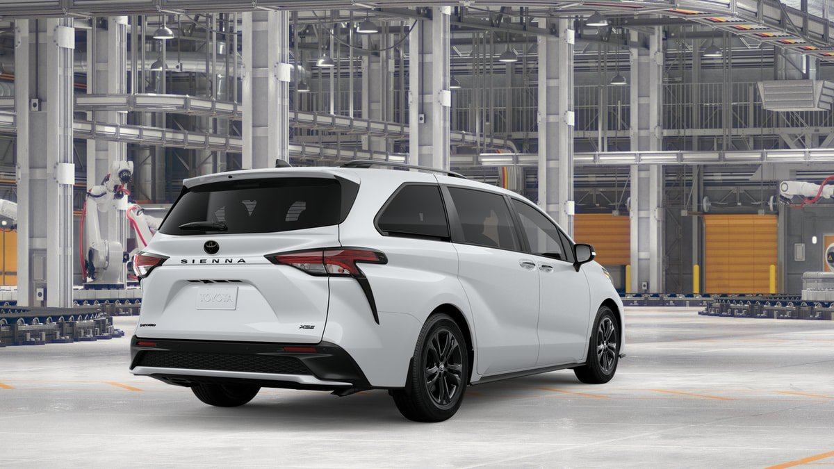 New 2026 Toyota Sienna XSE AWD/4WD image 9