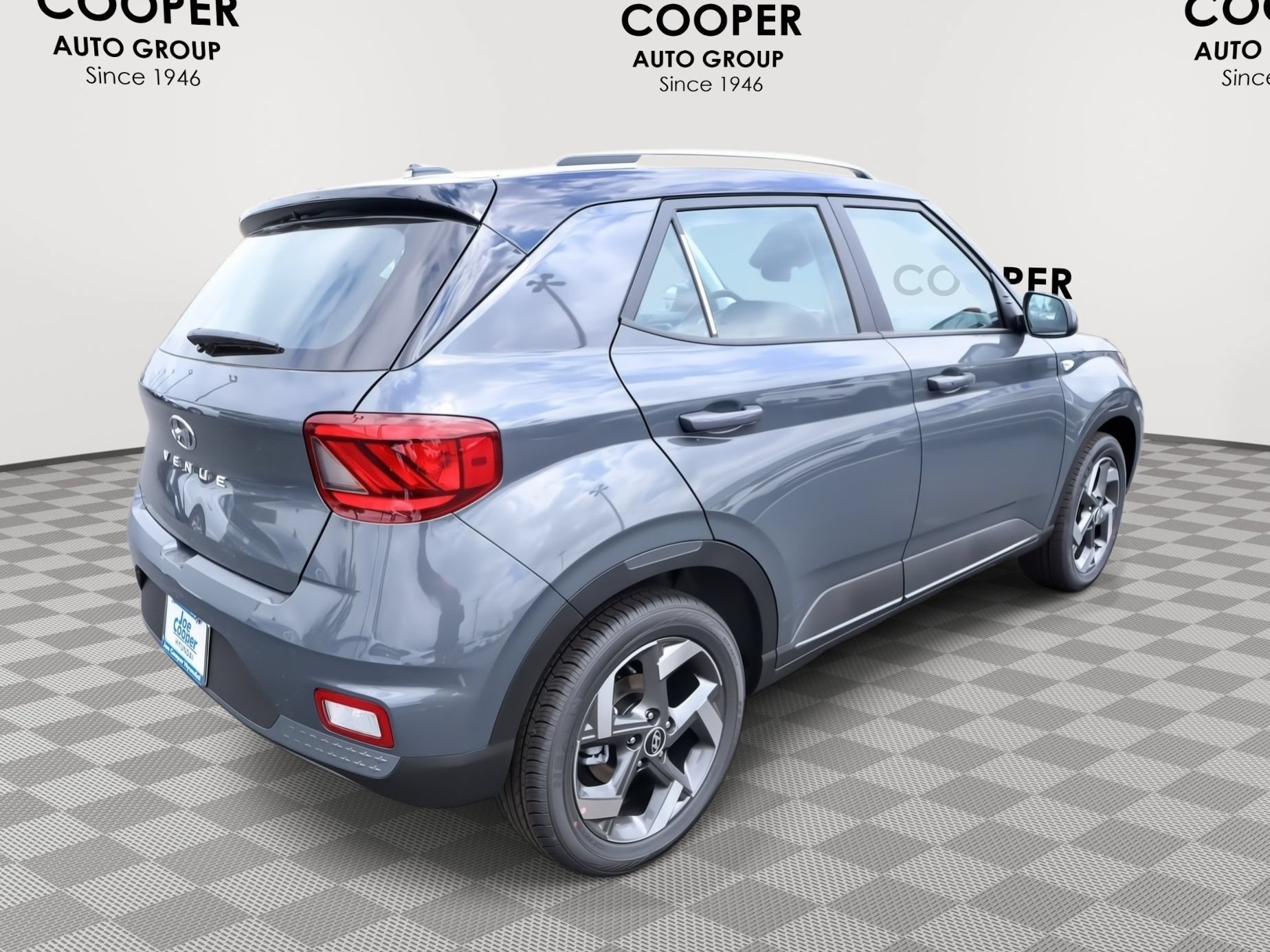 New 2026 Hyundai Venue SEL FWD image 7