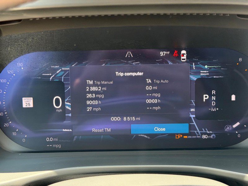 Certified 2026 Volvo XC40 B5 Plus AWD/4WD image 19