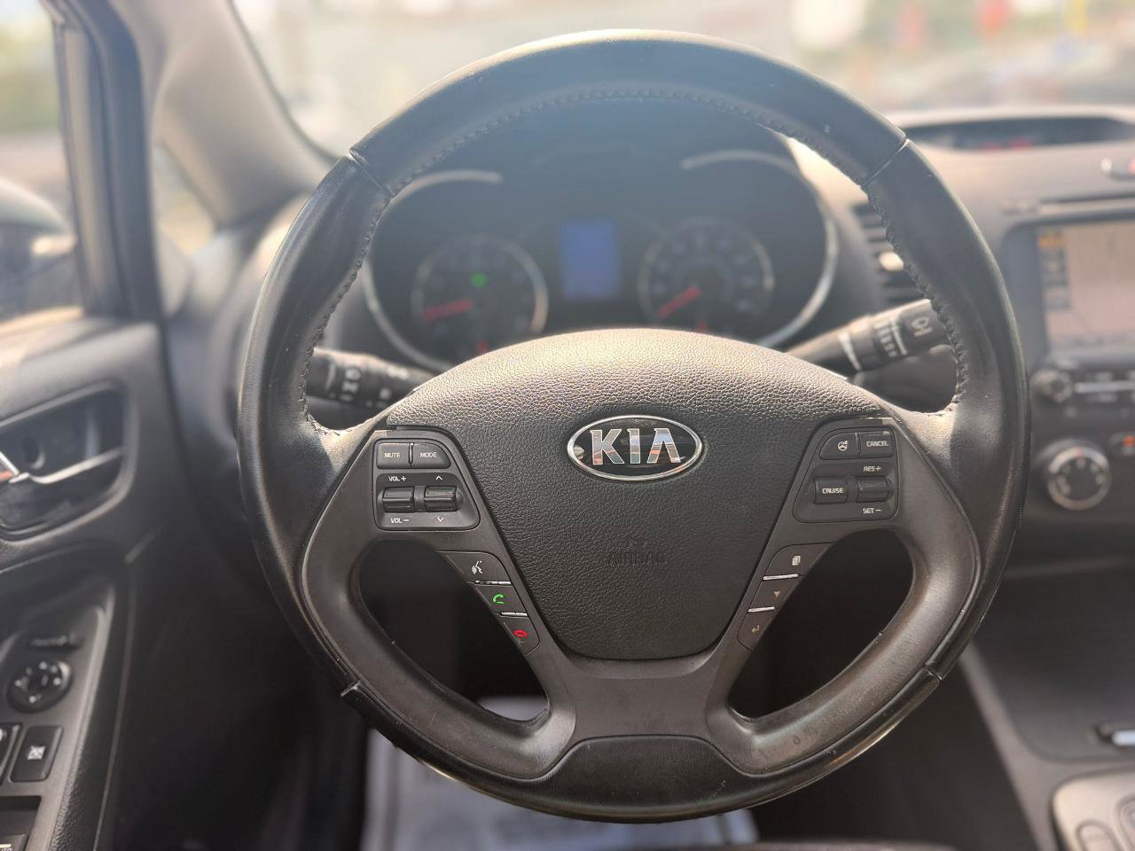 Used 2016 Kia Forte EX w/ EX Premium Package FWD image 18