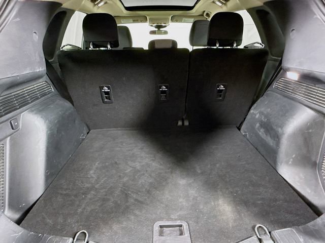 Used 2020 Ford Escape SE image 28