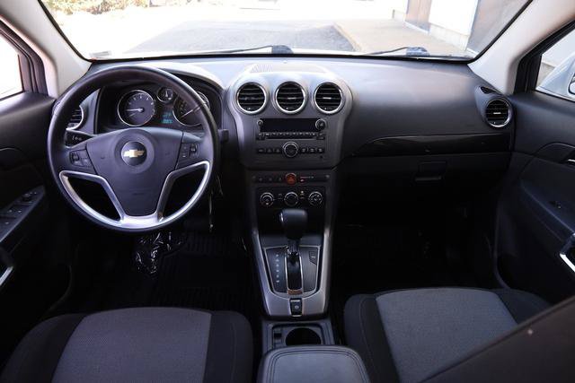 Used 2014 Chevrolet Captiva Sport LS FWD image 24