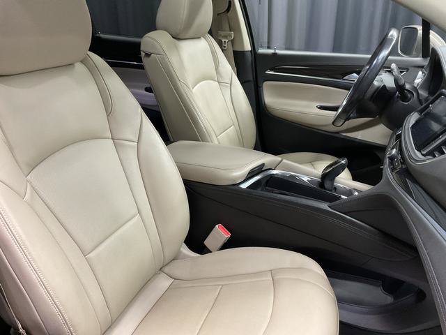 Used 2019 Buick Enclave Essence FWD image 17