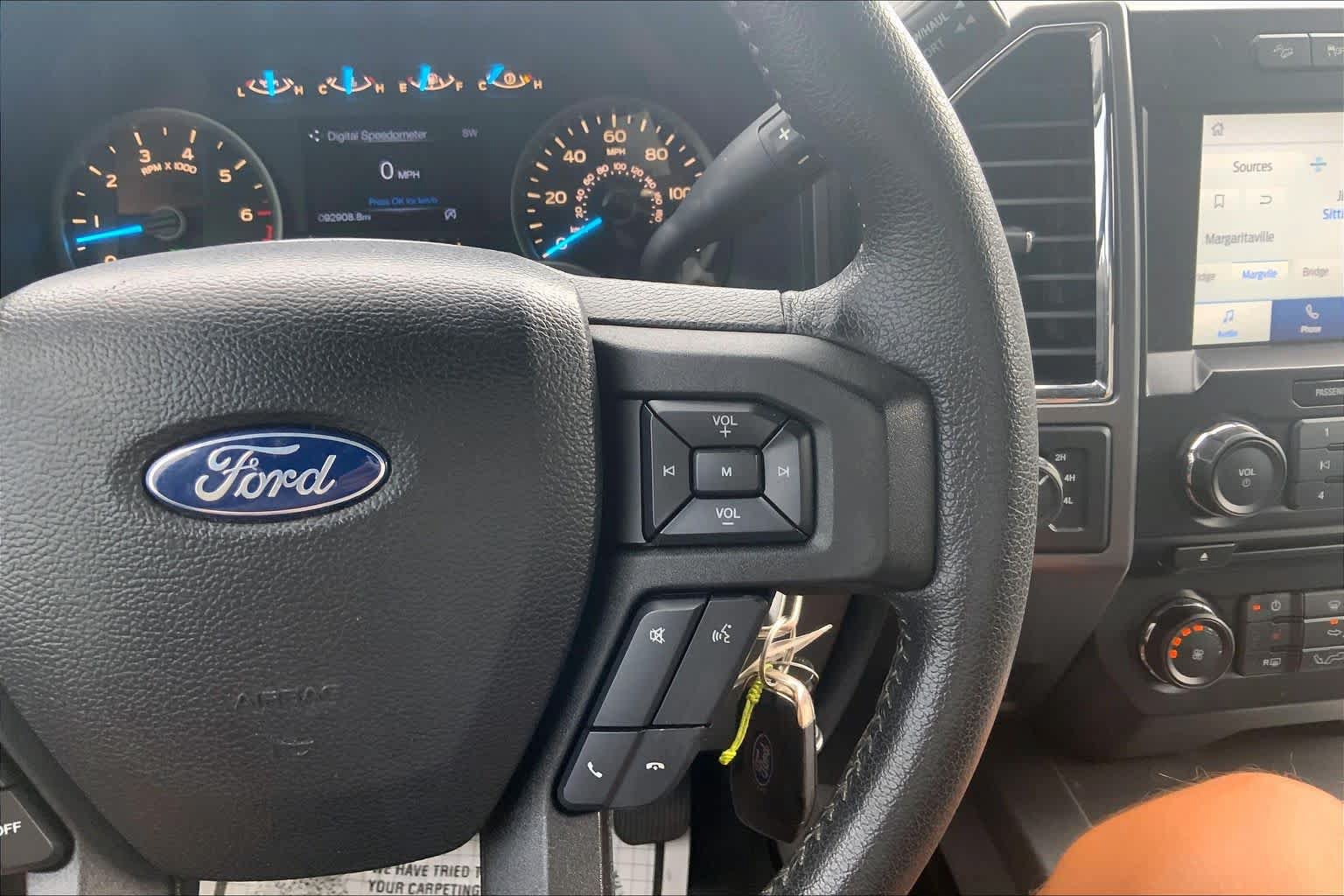 Used 2015 Ford F150 XLT w/ Equipment Group 302A Luxury AWD/4WD image 25