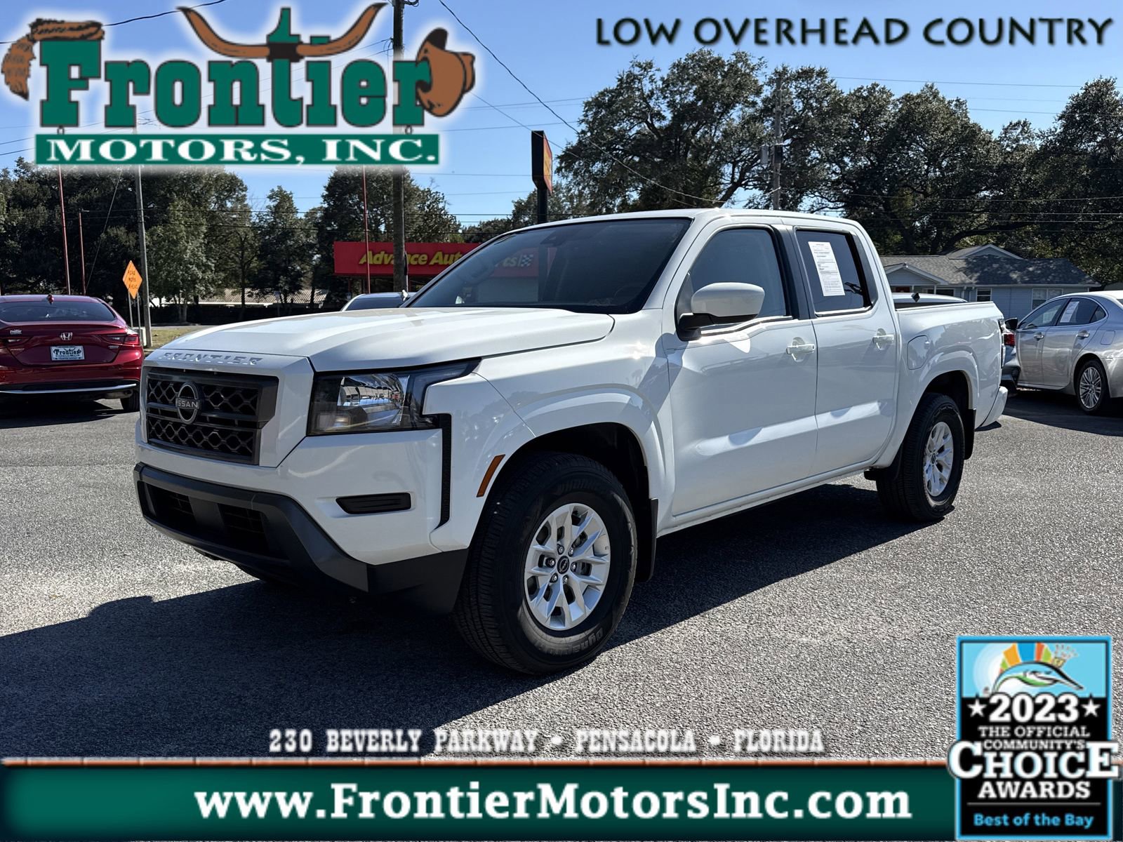 Used 2024 Nissan Frontier SV w/ Tow Package image 1