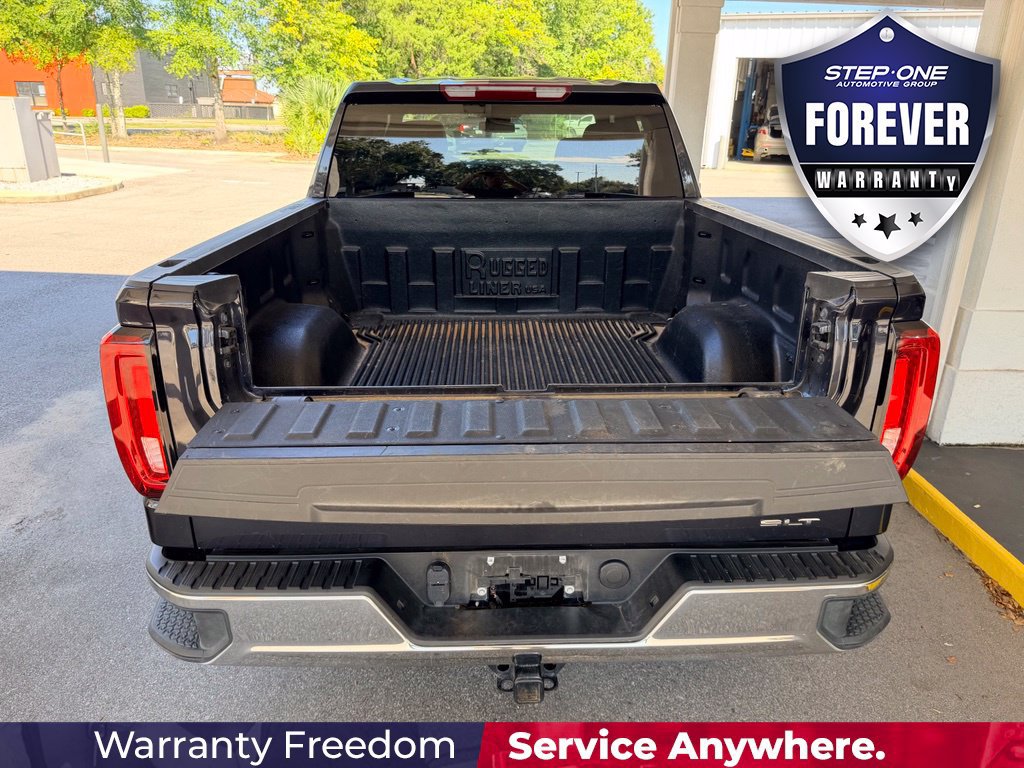 Used 2025 GMC Sierra 1500 SLT AWD/4WD image 30