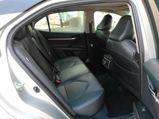 Used 2020 Toyota Camry XSE w/ Driver Assist Package FWD image 26
