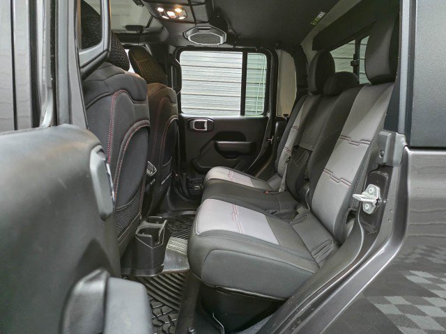 Used 2023 Jeep Gladiator Sport AWD/4WD image 18