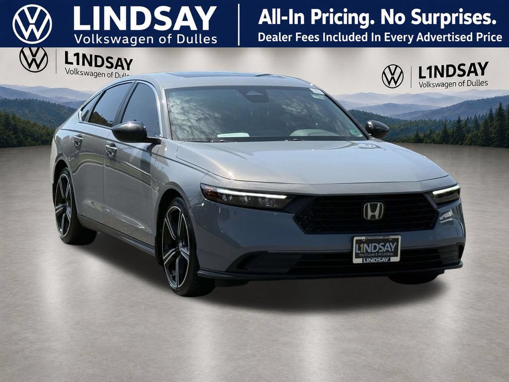Used 2024 Honda Accord Sport image 1