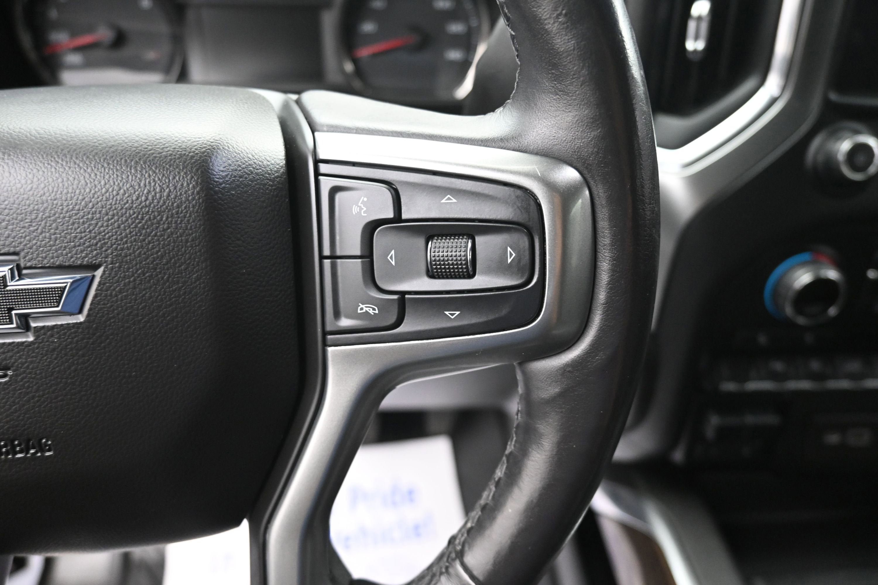 Used 2020 Chevrolet Silverado 1500 LT Trail Boss AWD/4WD image 13