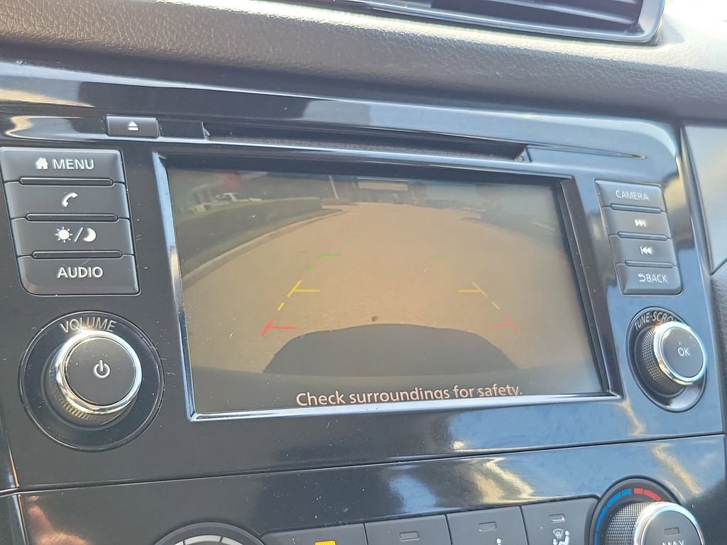 Used 2020 Nissan Rogue Sport S FWD image 30