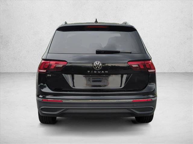 Used 2024 Volkswagen Tiguan SE FWD image 7