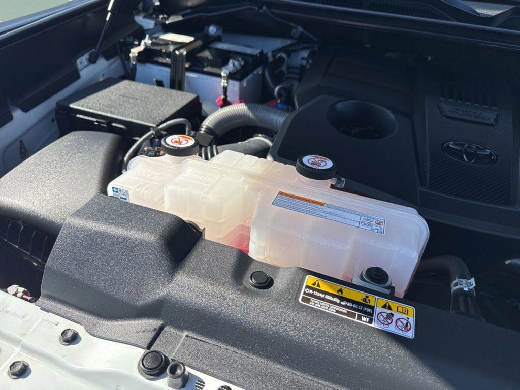 Used 2024 Toyota Tundra Limited w/ TRD Off-Road Package image 19