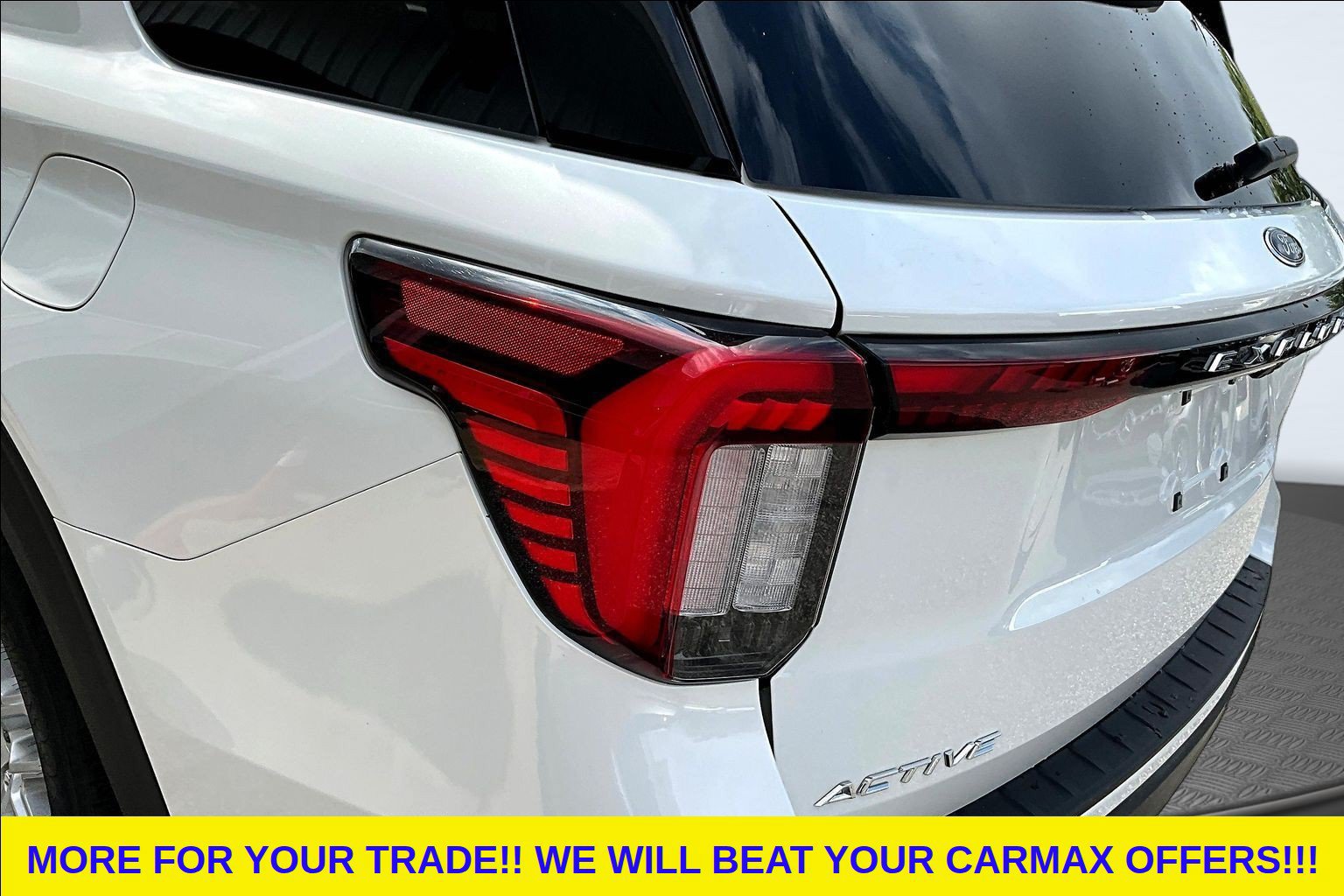 Used 2026 Ford Explorer Active RWD image 21