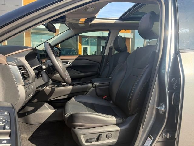 Used 2021 Nissan Rogue SL w/ Premium Package image 22