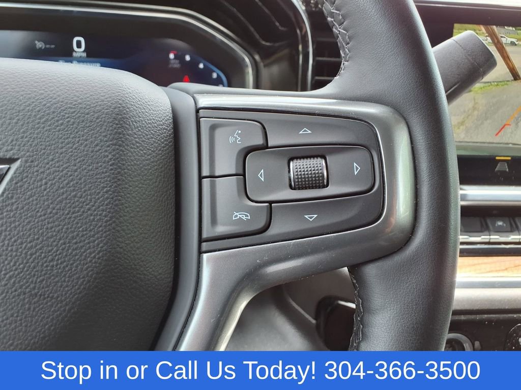 Used 2023 Chevrolet Silverado 1500 LT AWD/4WD image 20