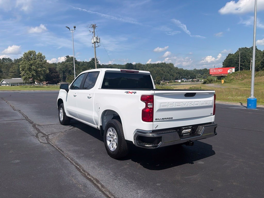 Used 2026 Chevrolet Silverado 1500 LT AWD/4WD image 7