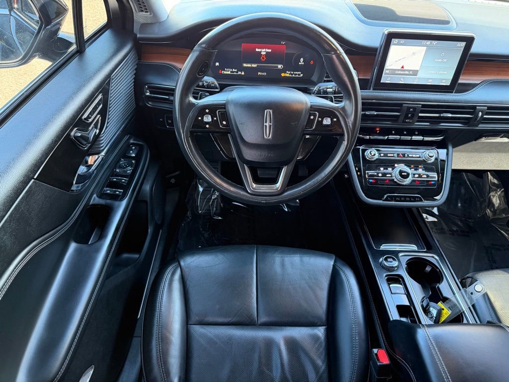 Used 2022 Lincoln Corsair Reserve w/ Sport Package image 15